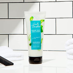 Lightweight feel of Wash Day Delight for easy styling