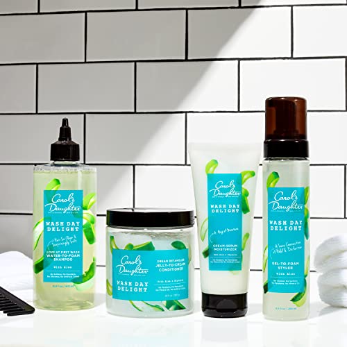 Scented cream-serum shown to evoke spa-like aroma