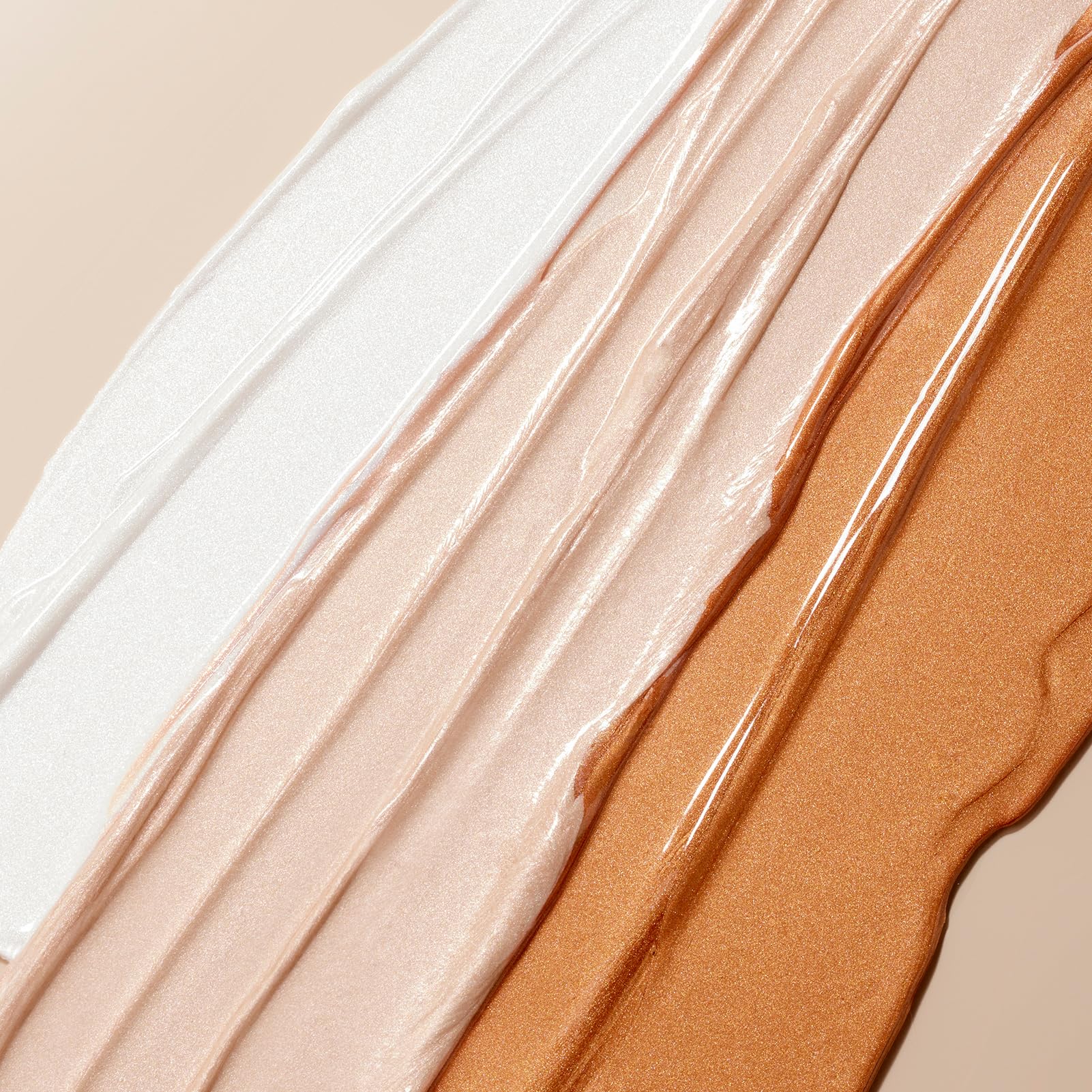 CARSLAN highlight texture close-up shows creamy, lightweight consistency