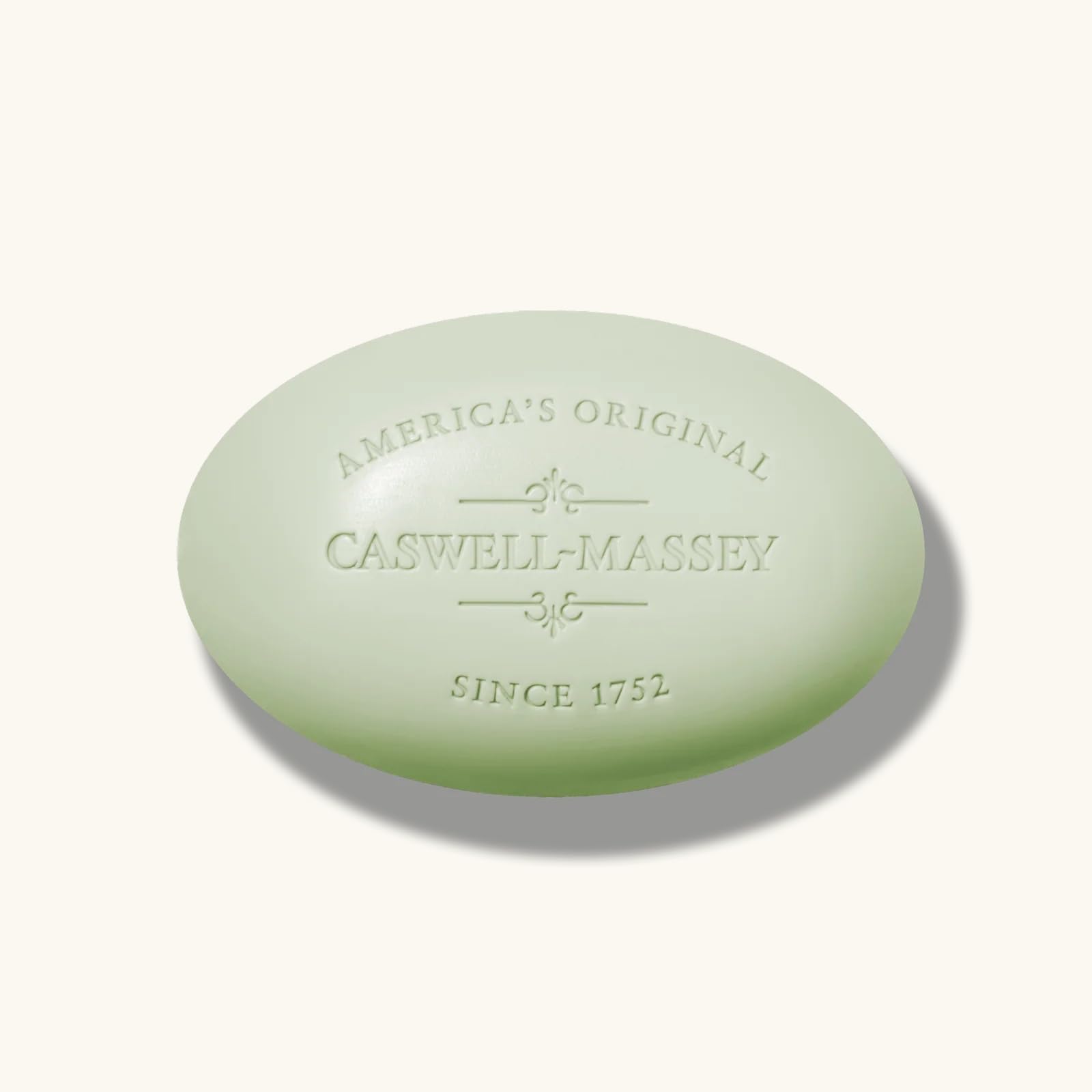 Scent notes of vetiver, mandarin, and sage in Greenbriar