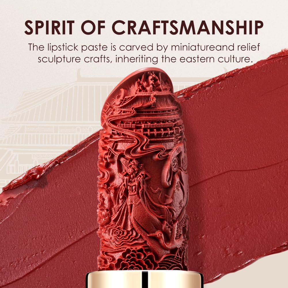 Catkin Moist Lipstick texture closeup highlights silky, hydrating formula
