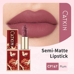 Catkin 167 velvet matte finish on lips with long wear