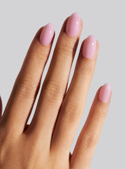 Celebritips Salon U-ltimate glue and tabs set for secure, versatile nail application.