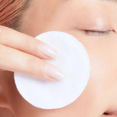 Cellcosmet Active Tonic micro-exfoliation close-up showing gentle texture