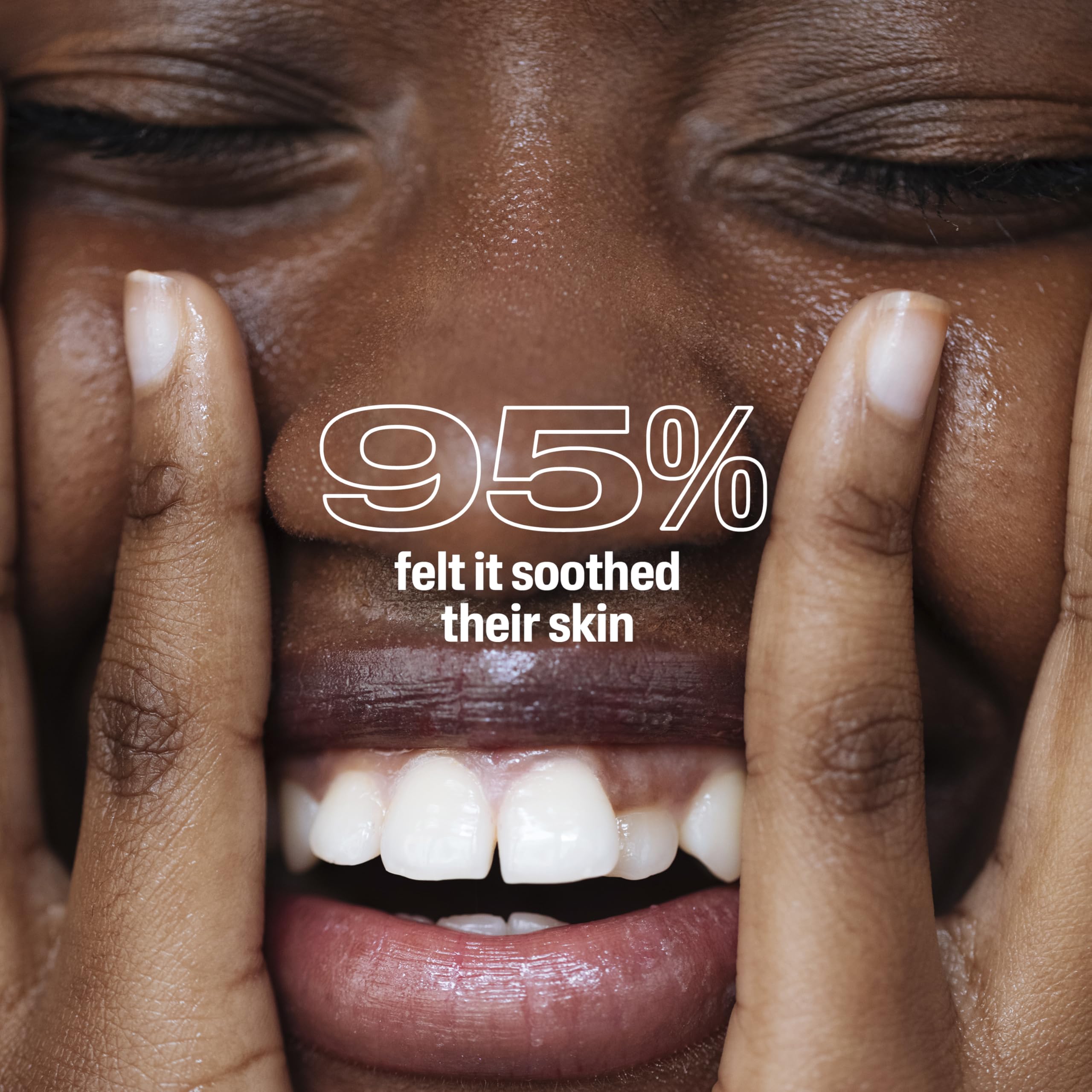 Soap-free and sulfate-free formula designed for sensitive, dry to normal skin.