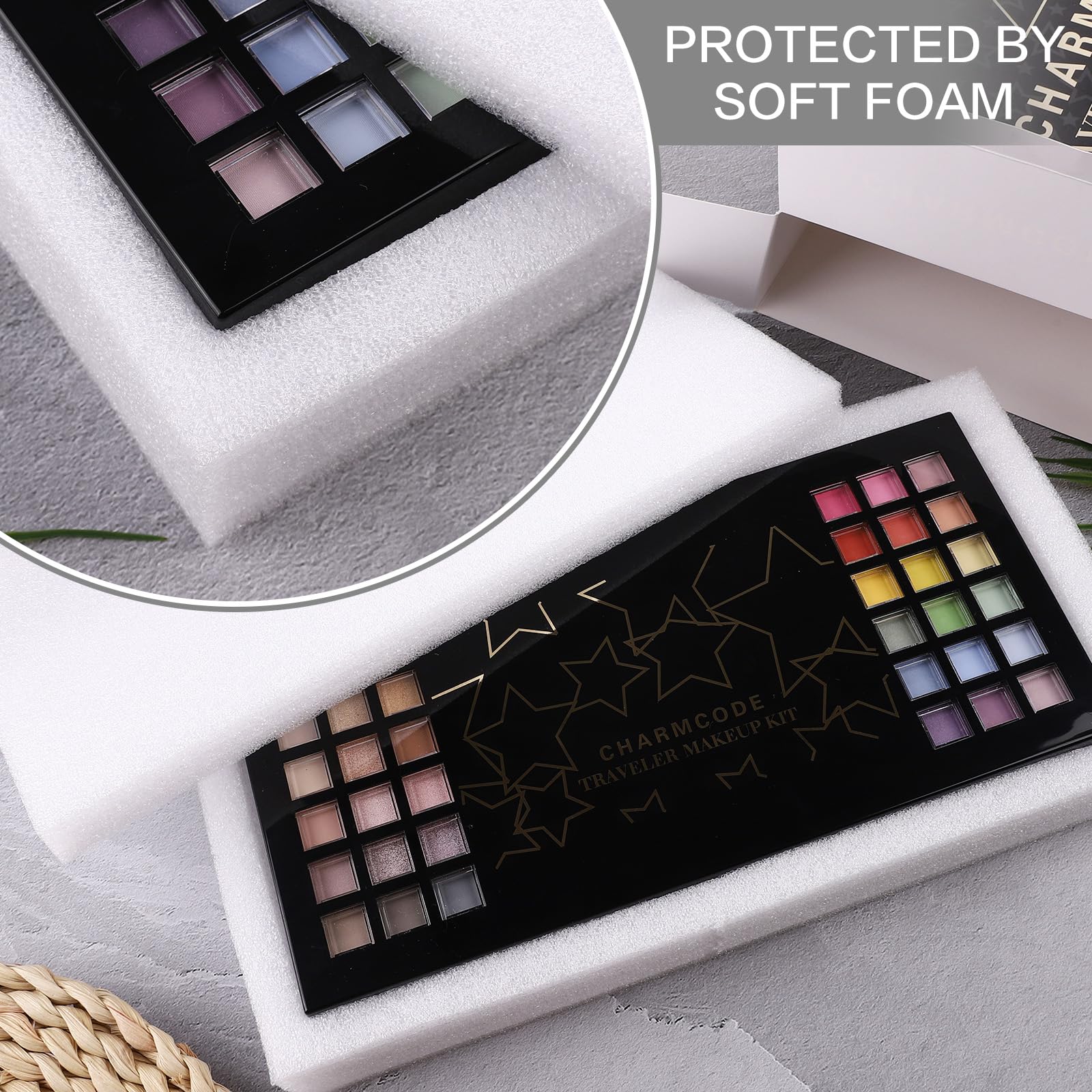 CHARMCODE sponge puff kit with attached mirror enables quick touch-ups.