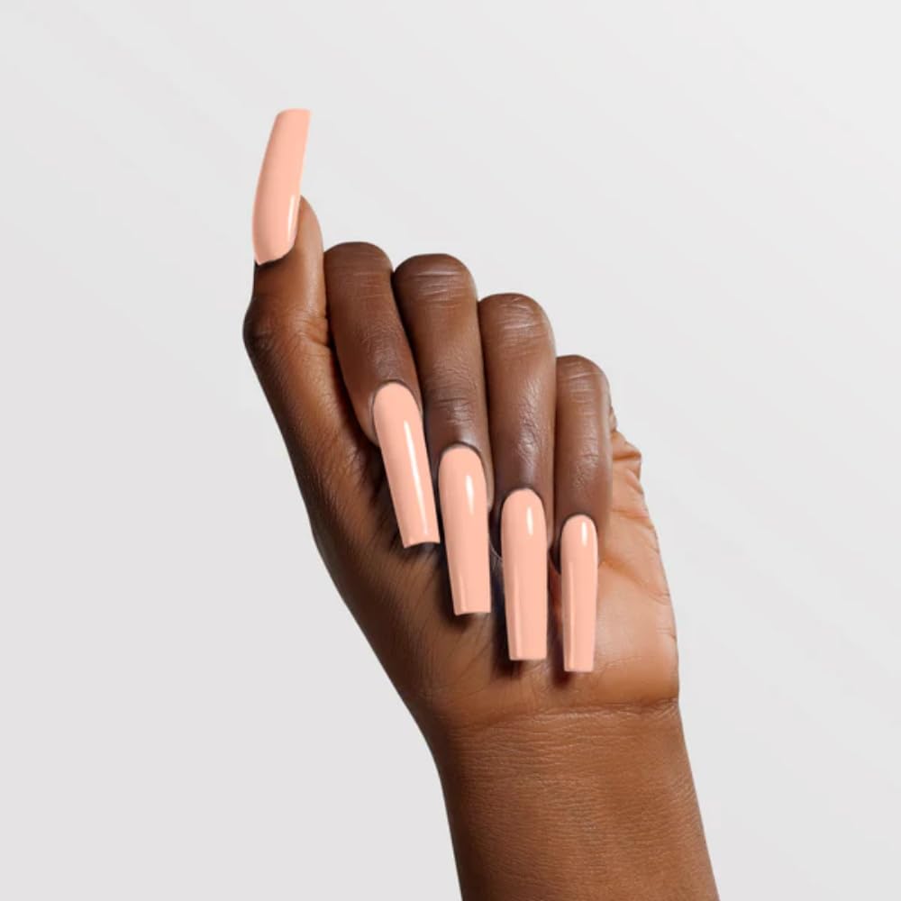 Chaun Legend bubble-free finish for clean, professional nails