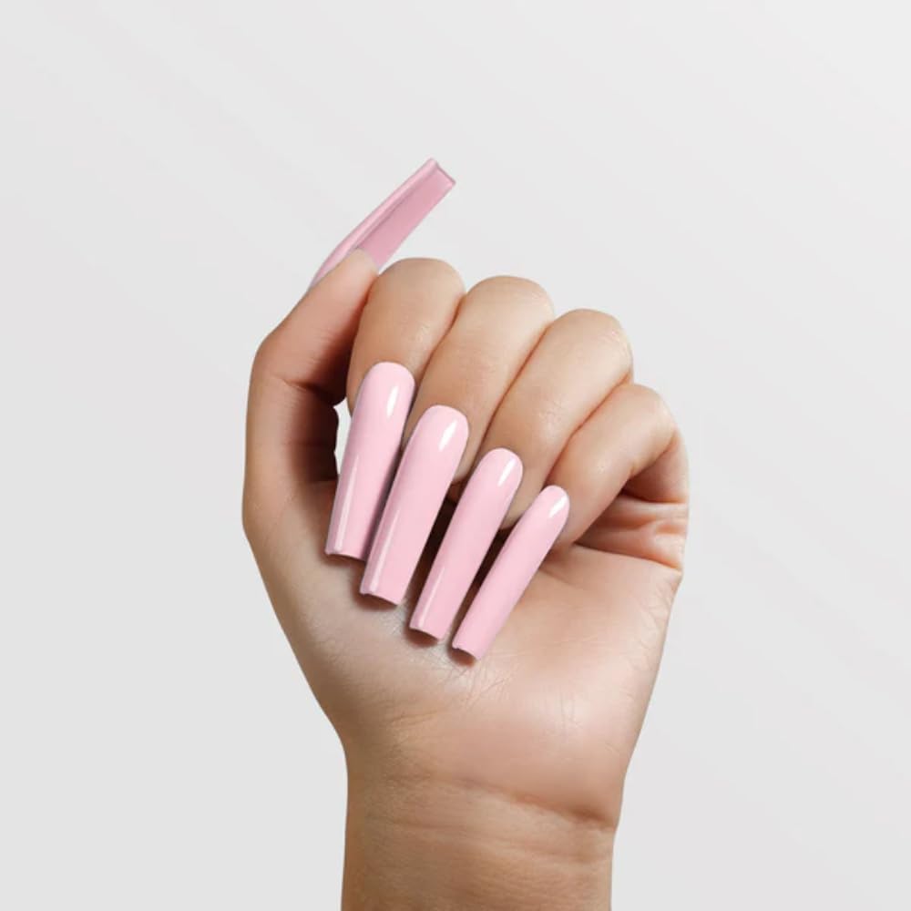 Chaun Legend long-lasting nail finish suitable for extended wear.