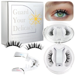 Chensplend magnetic eyelashes with applicator shown for easy glue-free wear