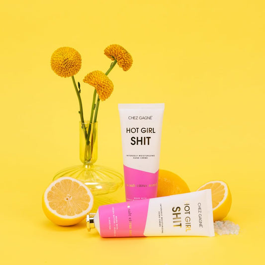 Applying Chez Gagné hand cream on the hand for quick moisture