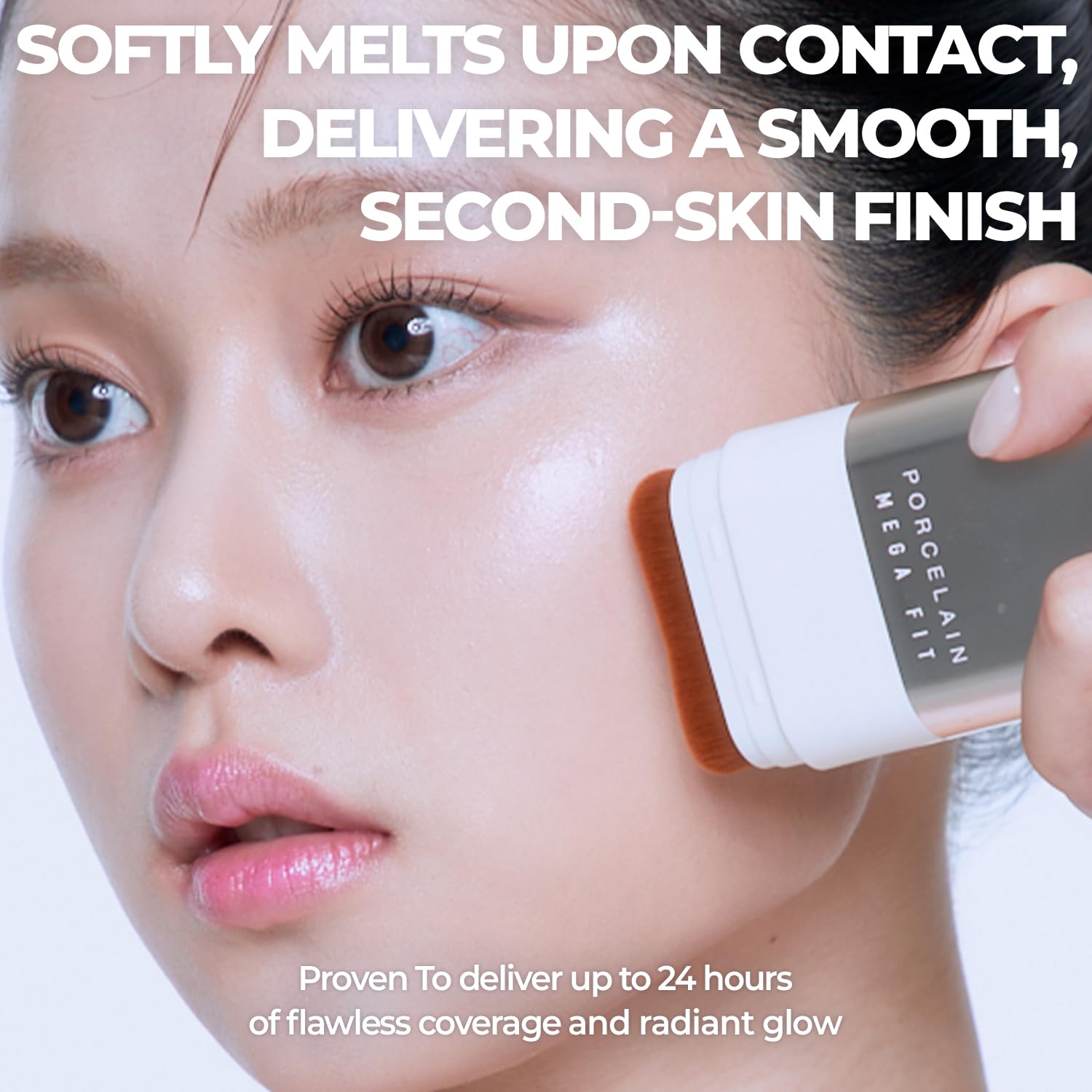 CHOSUNGAH BEAUTY Mega Fit Stick moisture-lock formula keeps skin hydrated throughout day.