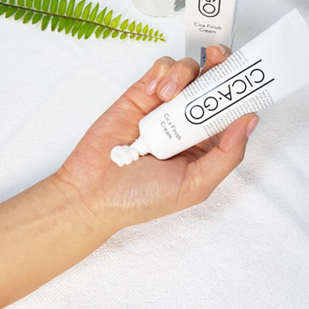 Daily routine with CICA GO Cica Finish Cream and sunscreen shown together.