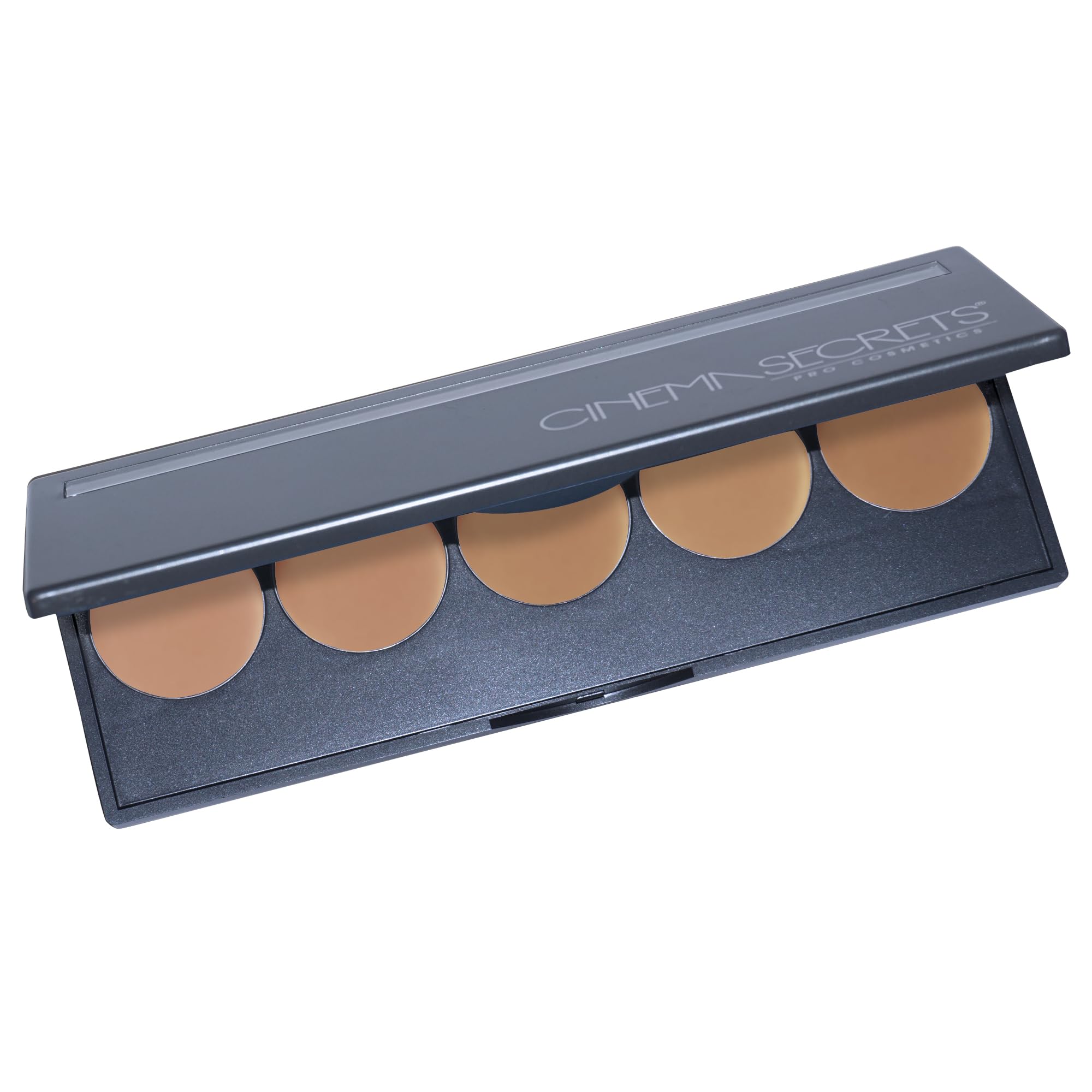 Cinema Secrets palette application closeup illustrates long-wear performance for day-to-night use.