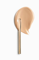 Premium packaging of Clé de Peau Beauté foundation tube and box