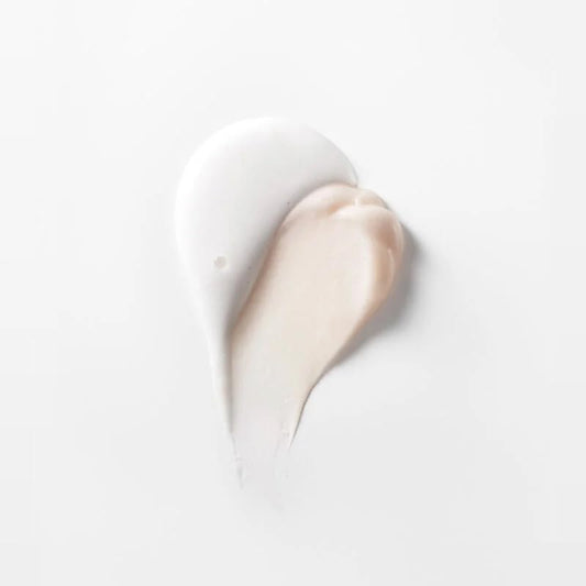 Clé de Peau Beauté Softening Cleansing Foam Mini foam-lather shows rich, silky cleansing