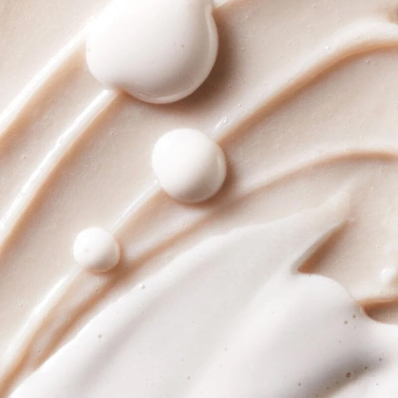 Clé de Peau Beauté Softening Cleansing Foam Mini pump-action bottle enables easy dispensing