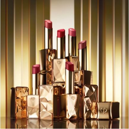 Shade 4 is ideal for daily routine and quick touch-ups.