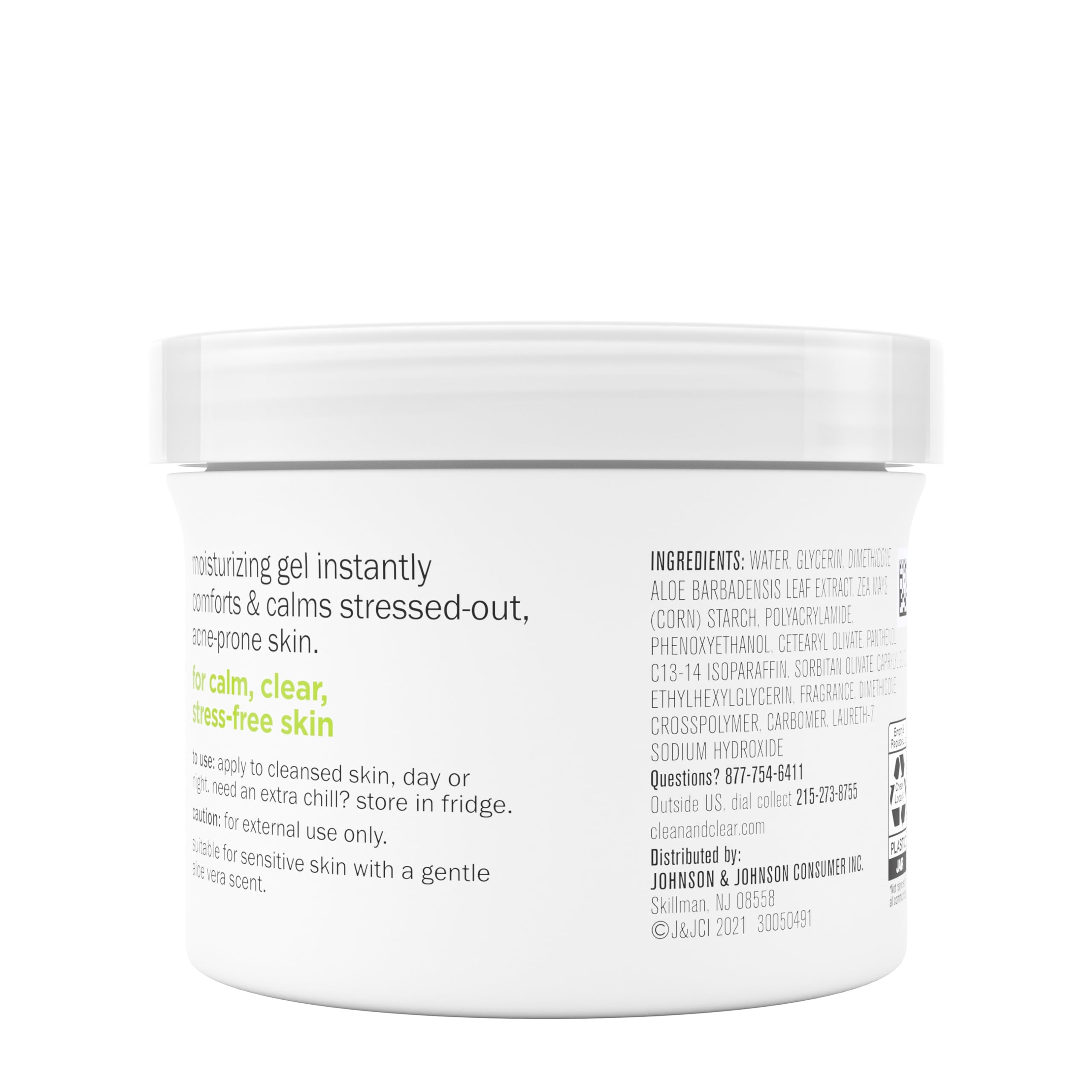 Clean & Clear Aloe Vera Calming Gel soft-light product shot for calm skincare look.