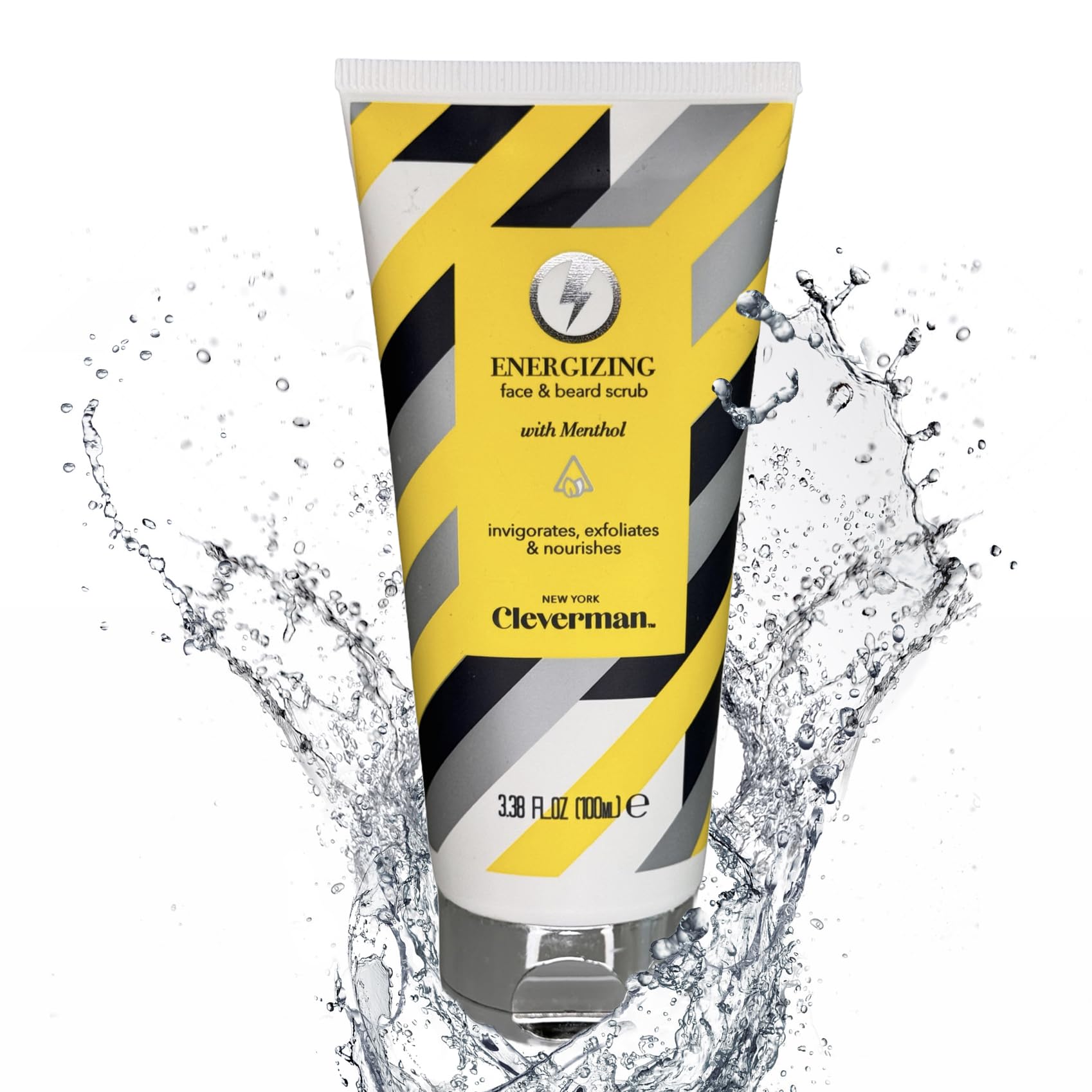 Cleverman Energizing Scrub bottle close-up with menthol for a refreshing skin feel