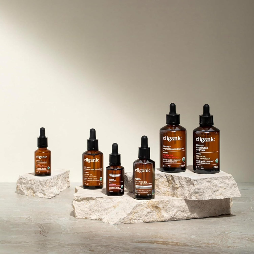 Cliganic organic vitamin E oil showing non-GMO certification and purity