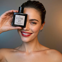 Clone Rouge Veil 13 packaging box communicates vegan and cruelty-free ethics with a modern look.