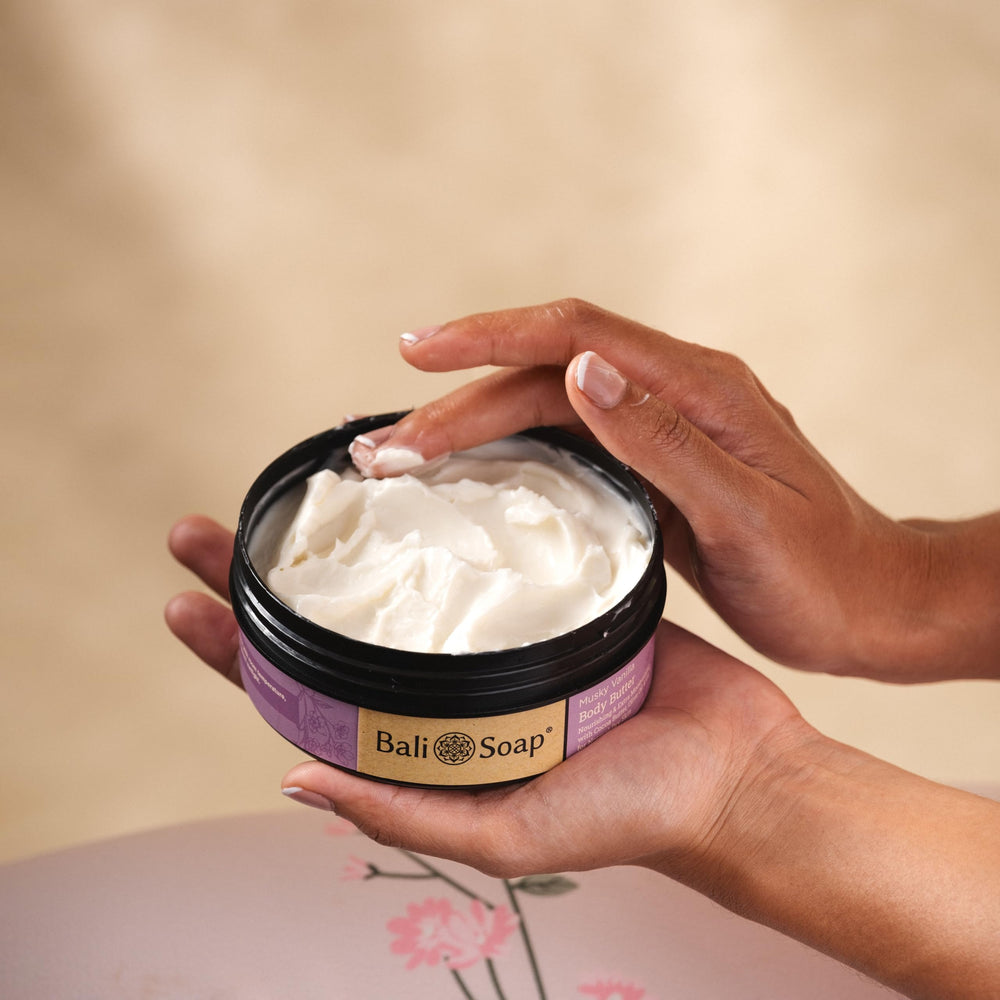 Cocoa butter-rich formula illustrating deep nourishment for elbows, knees, and heels.