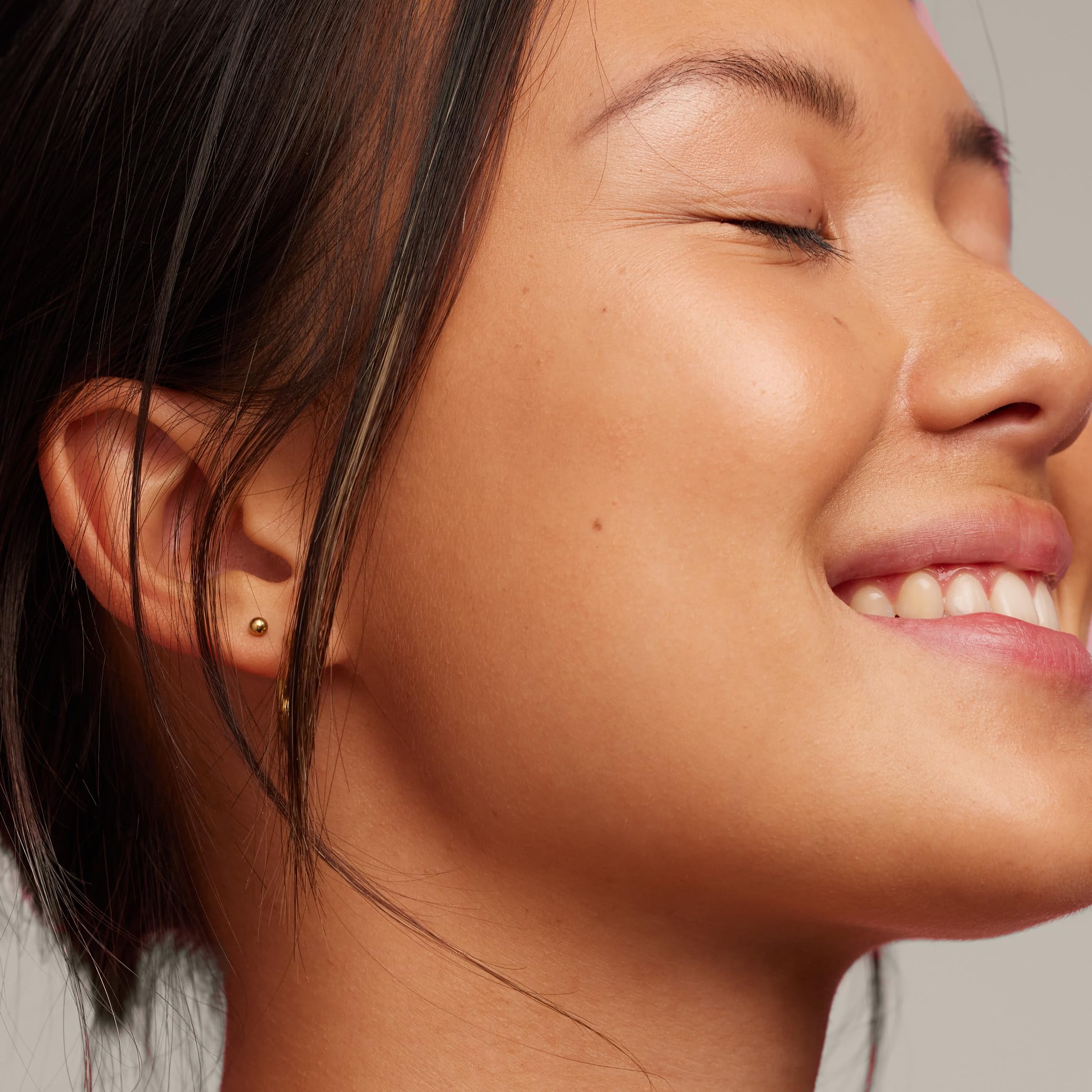 COLLEEN ROTHSCHILD niacinamide ingredient visual emphasizing brightening support.