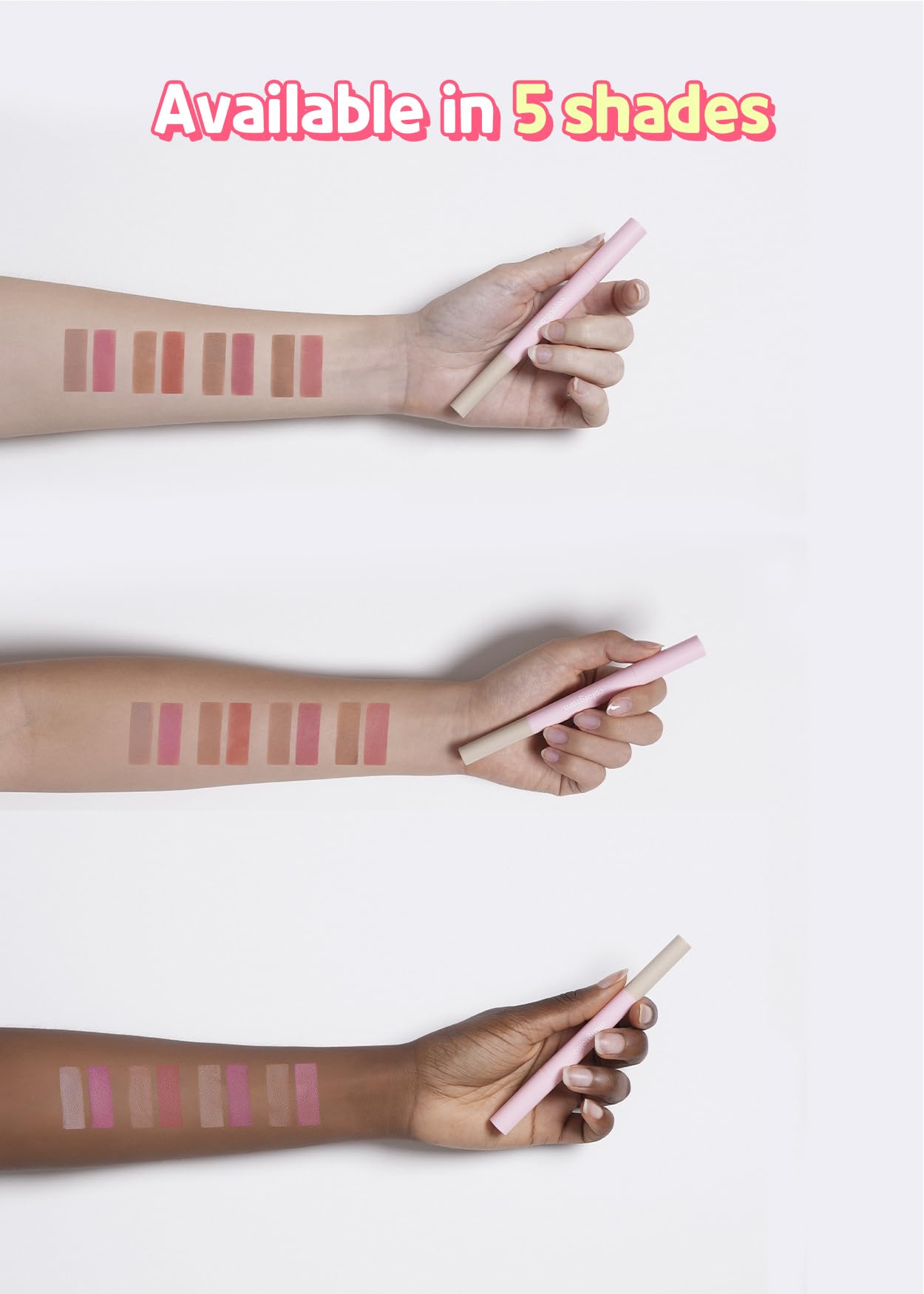 COLORGRAM All In One Over-Lip Maker delivers fuller lips with a smooth feel
