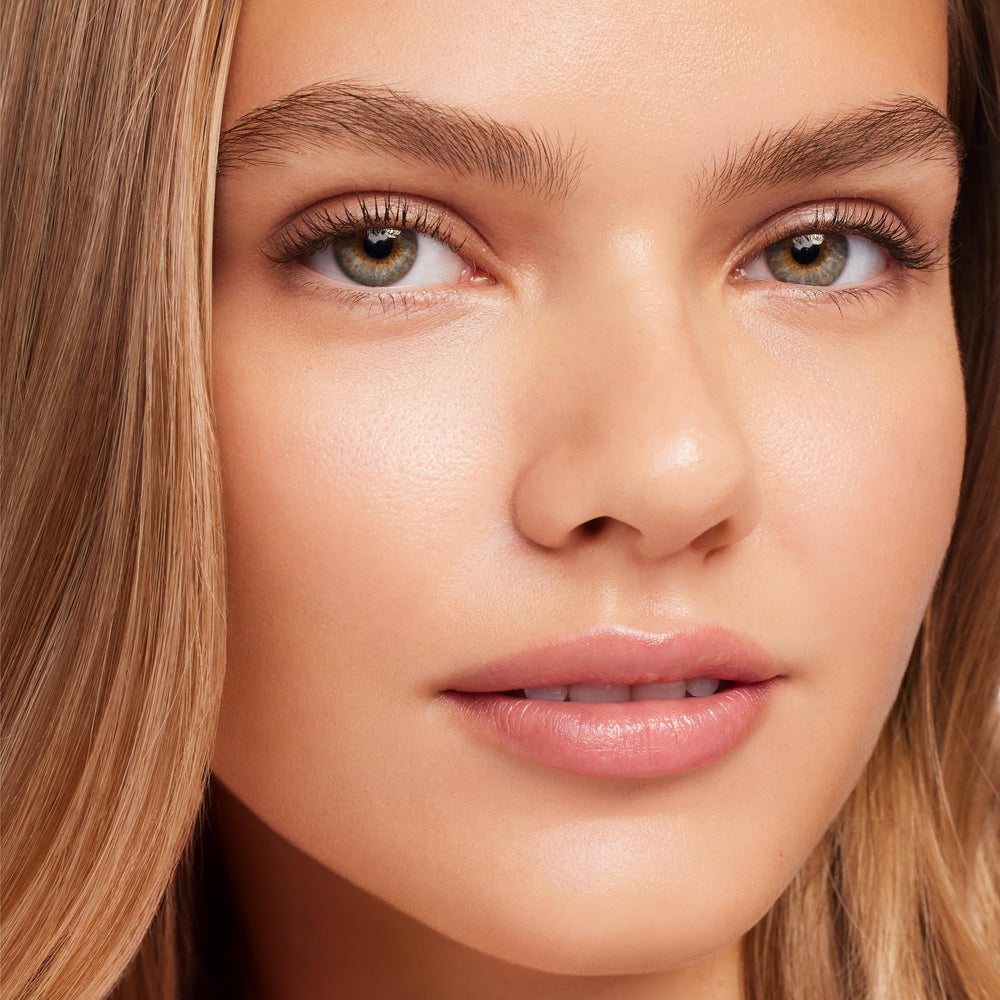 ColourPop selfie-ready finish for a polished complexion.