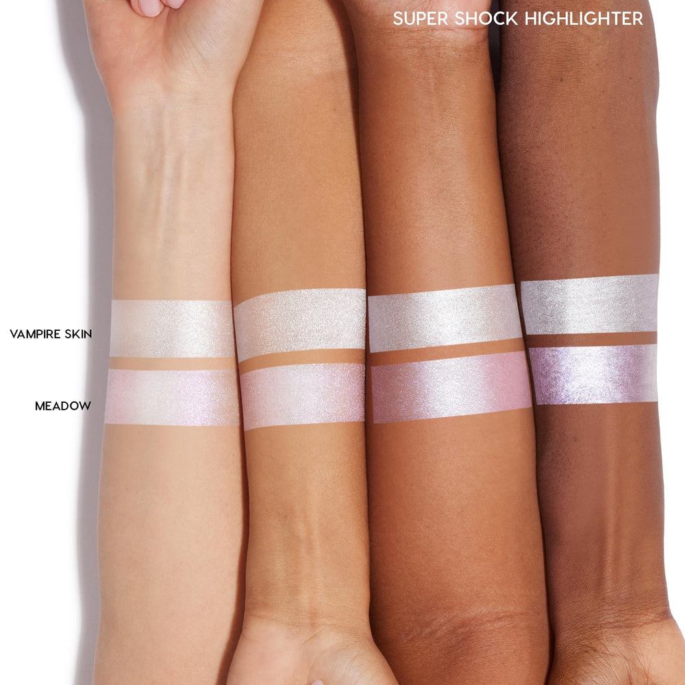 ColourPop Twilight Super Shock Highlighter fingertip application for maximum coverage and glow