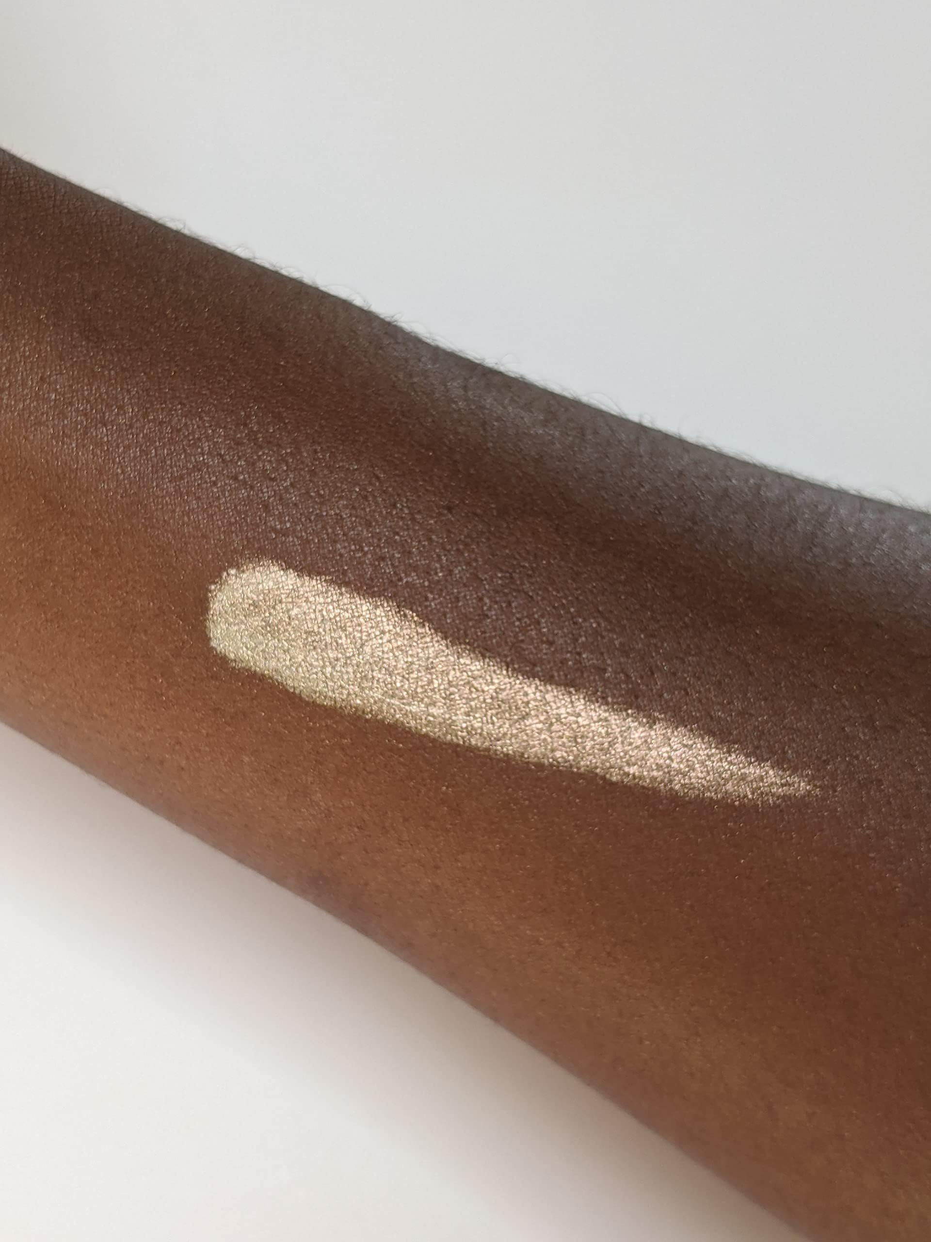 Concrete Minerals complete look Confection shade for yellow-pink-plum fusion