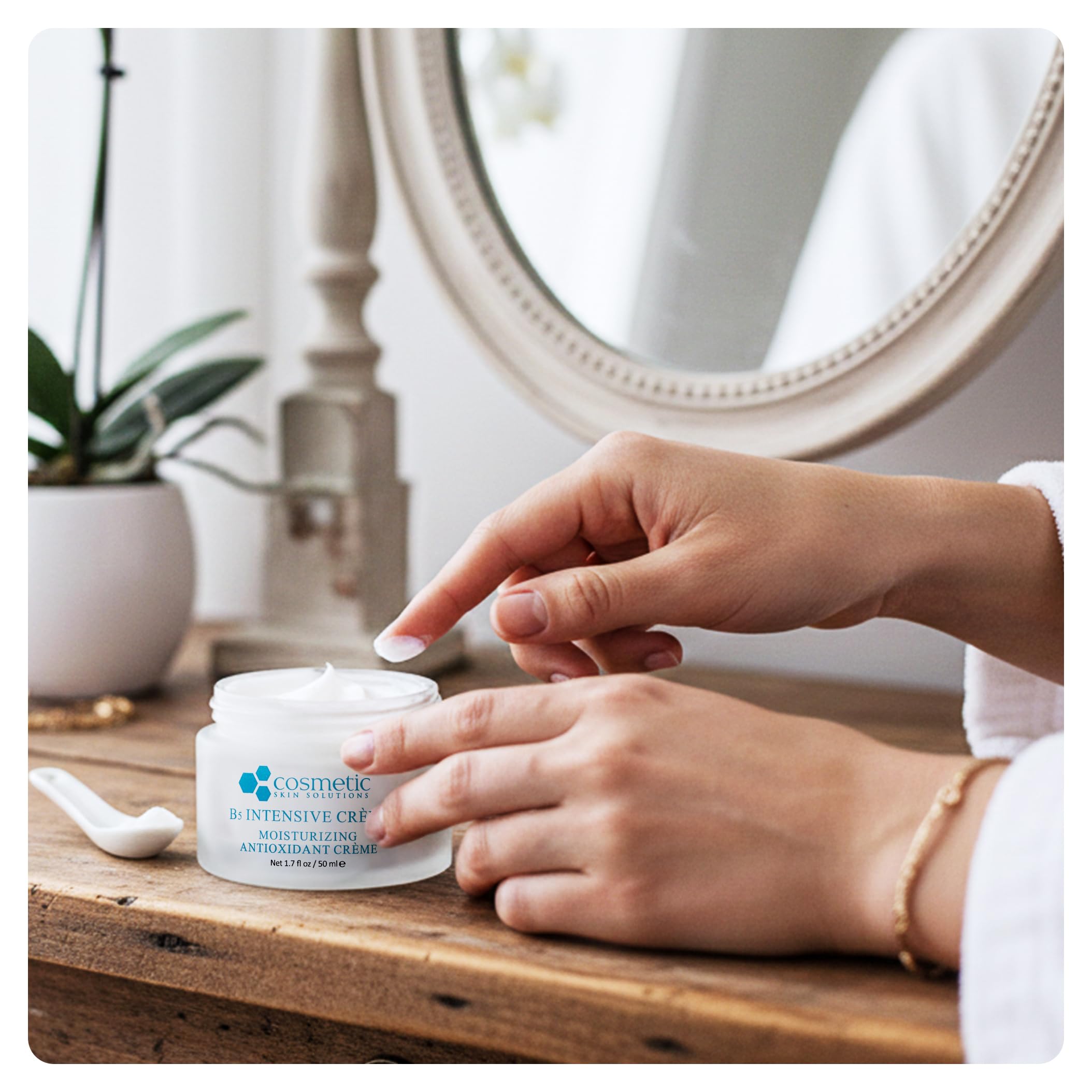 Cosmetic Skin Solutions B5 Intensive Crème bottle with botanicals highlights natural nourishment