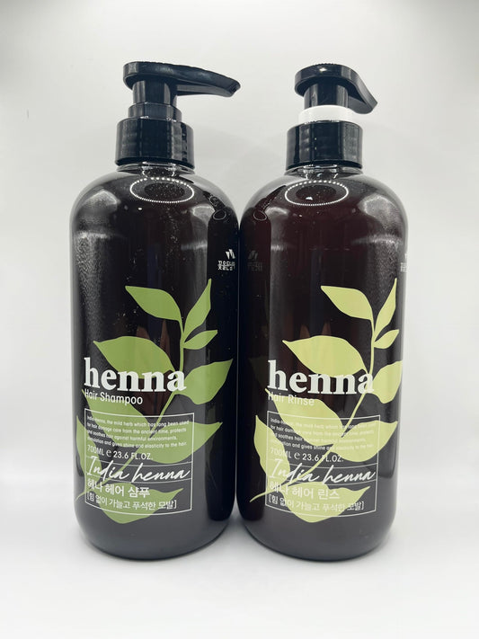 COSMOCOS Henna Hair Shampoo ingredients close-up with henna extract for nourishment