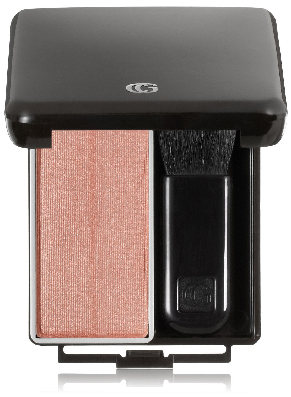 CoverGirl Classic Color Blush Soft Mink lends a natural flush for everyday radiance.