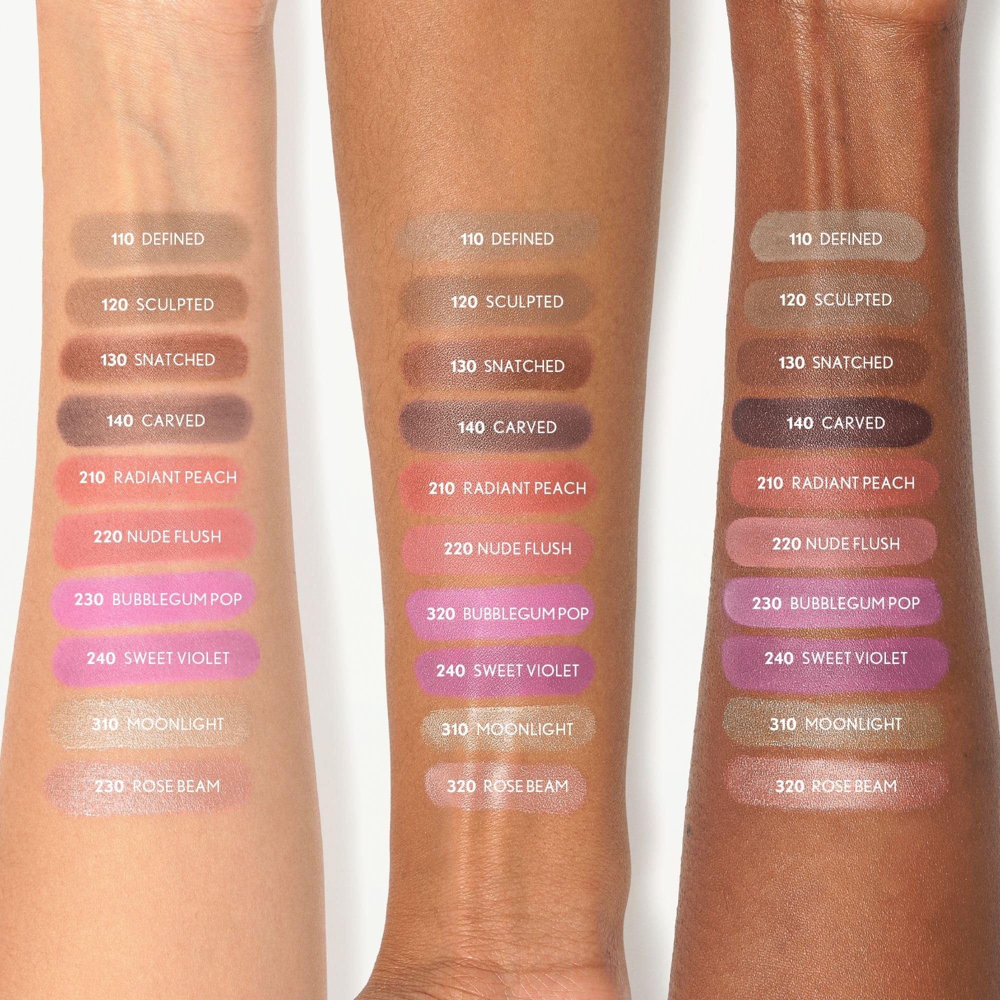 Compact packaging and 0.21oz size for on-the-go touch-ups