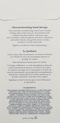 Crabtree & Evelyn macadamia oil ingredient detail emphasizing skin-supporting nourishment.