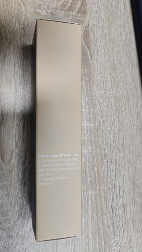 CRIVERY Polypeptide Collagen Elastic Essence Cream application demonstrates smoothing motion.