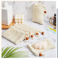 Cunhill exfoliating bag for shower promotes rich foam and cleansing.