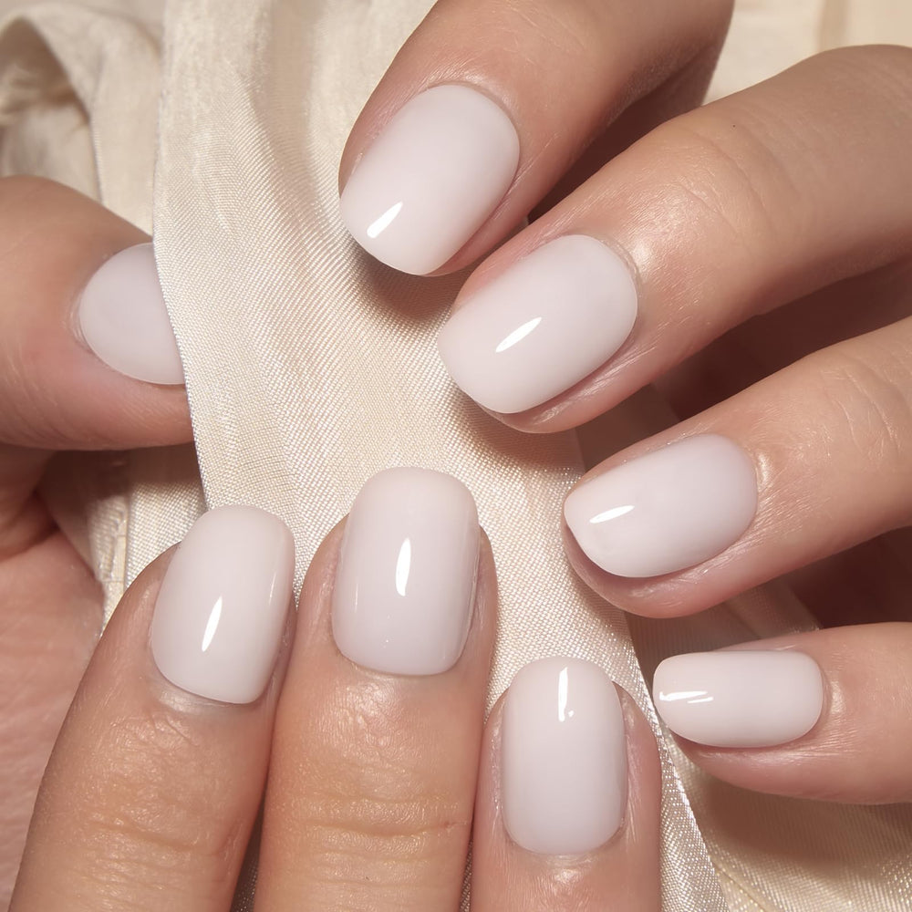 CurvLife 24-piece press-on nails pack for versatile styling