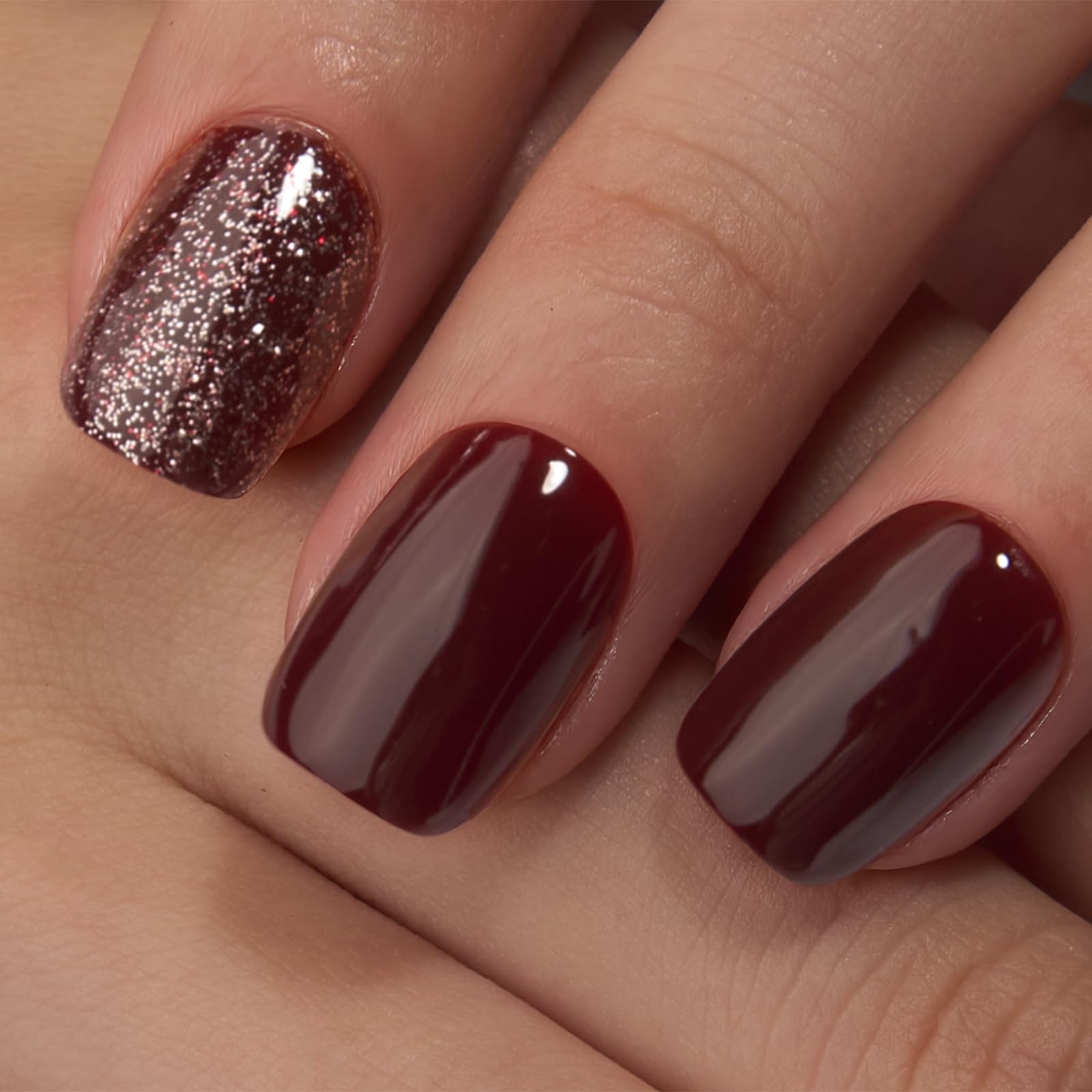 Curvlife 24-piece press-on nails with file and jelly stickers for easy setup