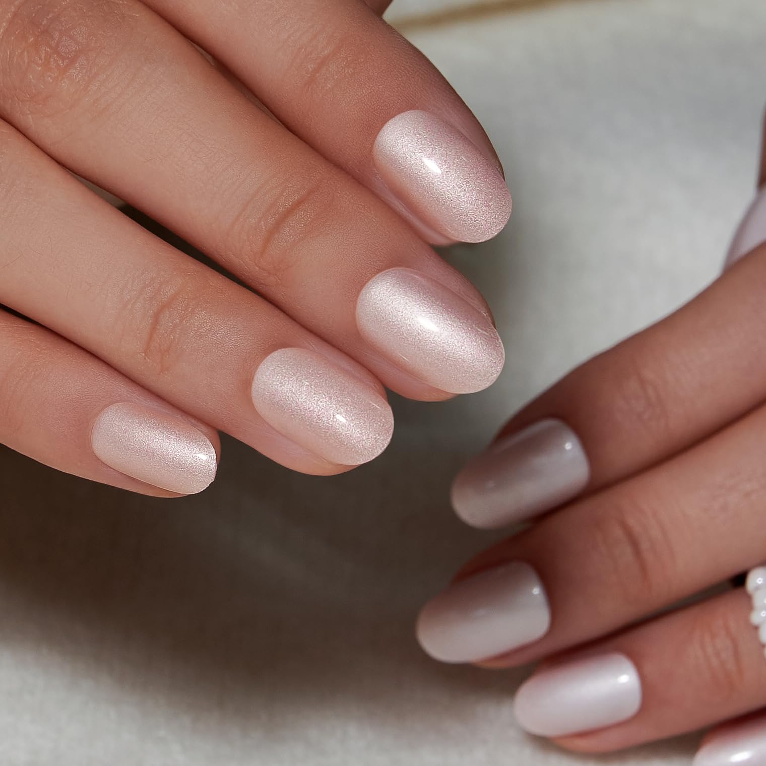 Curvlife nail glue and adhesive tabs set provides secure wear during daily activities.