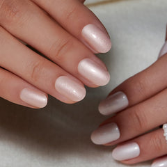 Curvlife nail glue and adhesive tabs set provides secure wear during daily activities.
