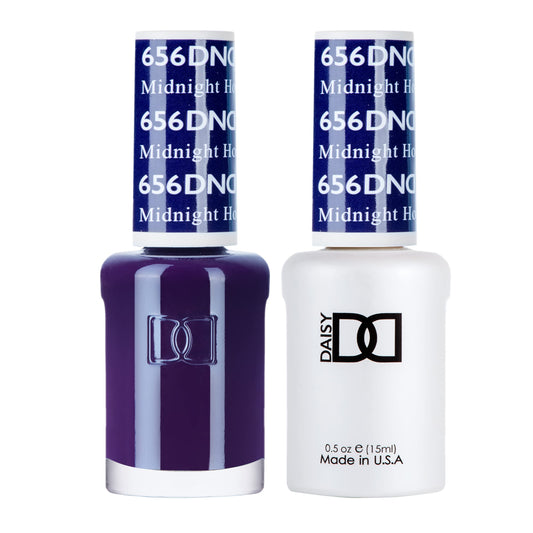 Daisy DND Midnight Hour gel polish bottle from the blue collection for long-lasting color.