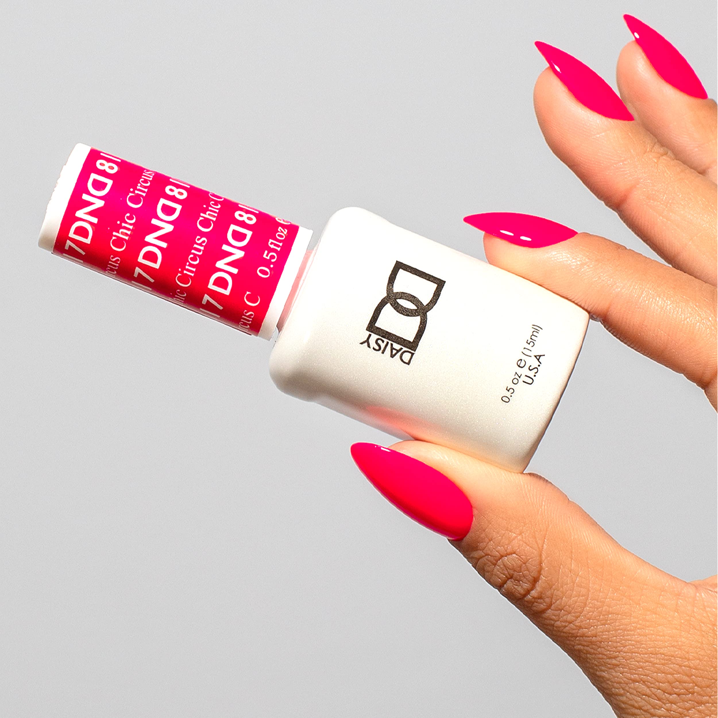 Daisy DND Cirus Chic lacquer bottle for smooth, chip-free at-home manicure.