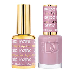 DAISY DND DC gel polish Light Apricot bottle for fade-resistant color.