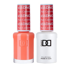 Daisy DND gel polish in Pure Cantaloupe 655 for a vibrant orange mani.