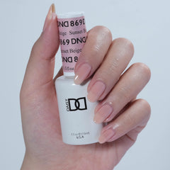 Daisy DND Sunset Beige lacquer with a smooth finish for easy application.