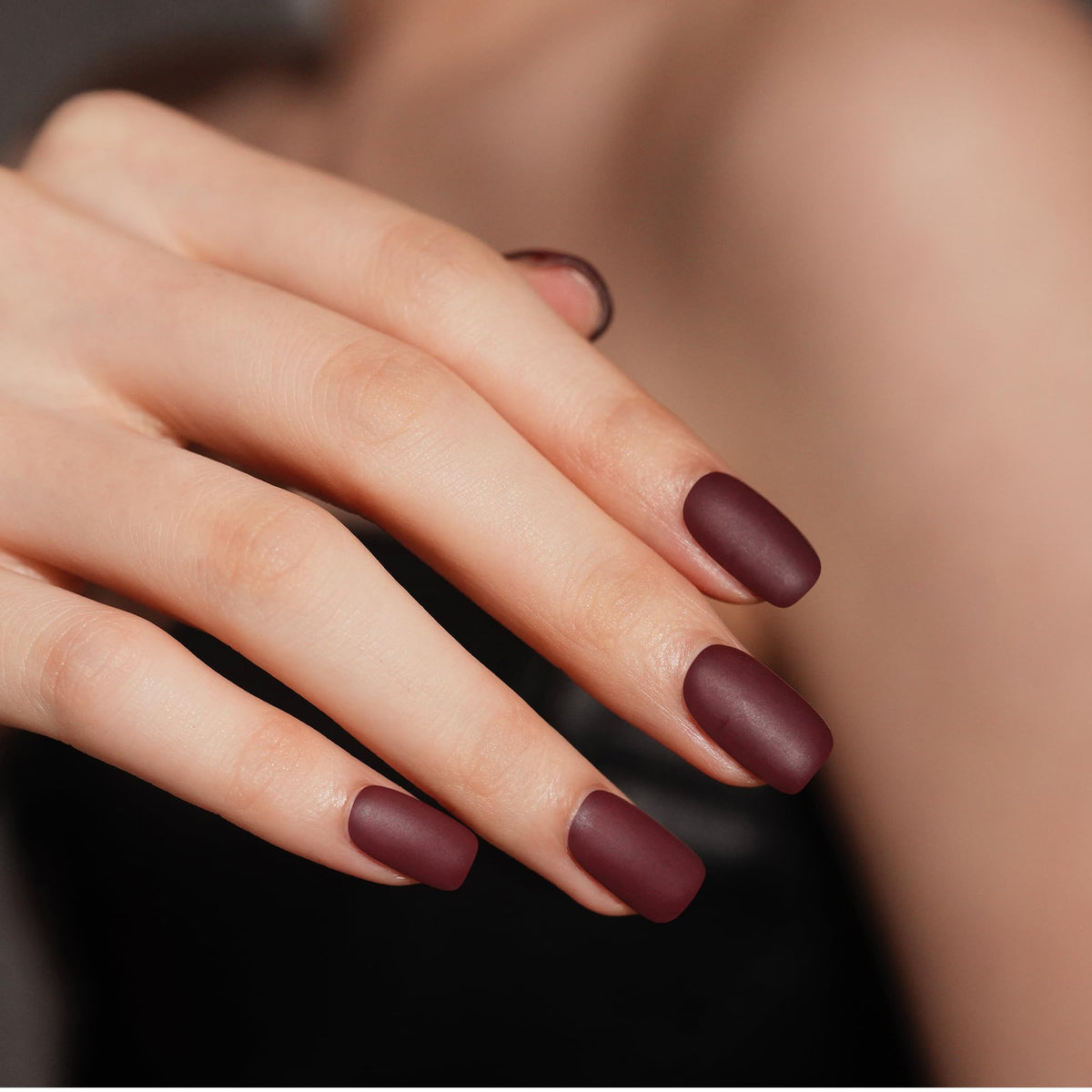 DANNI & TONI matte Burgundy swatch shows velvety finish for chic nails.