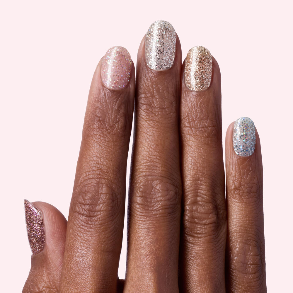 Dashing Diva Gloss Nail Strips applied on nails for fast results