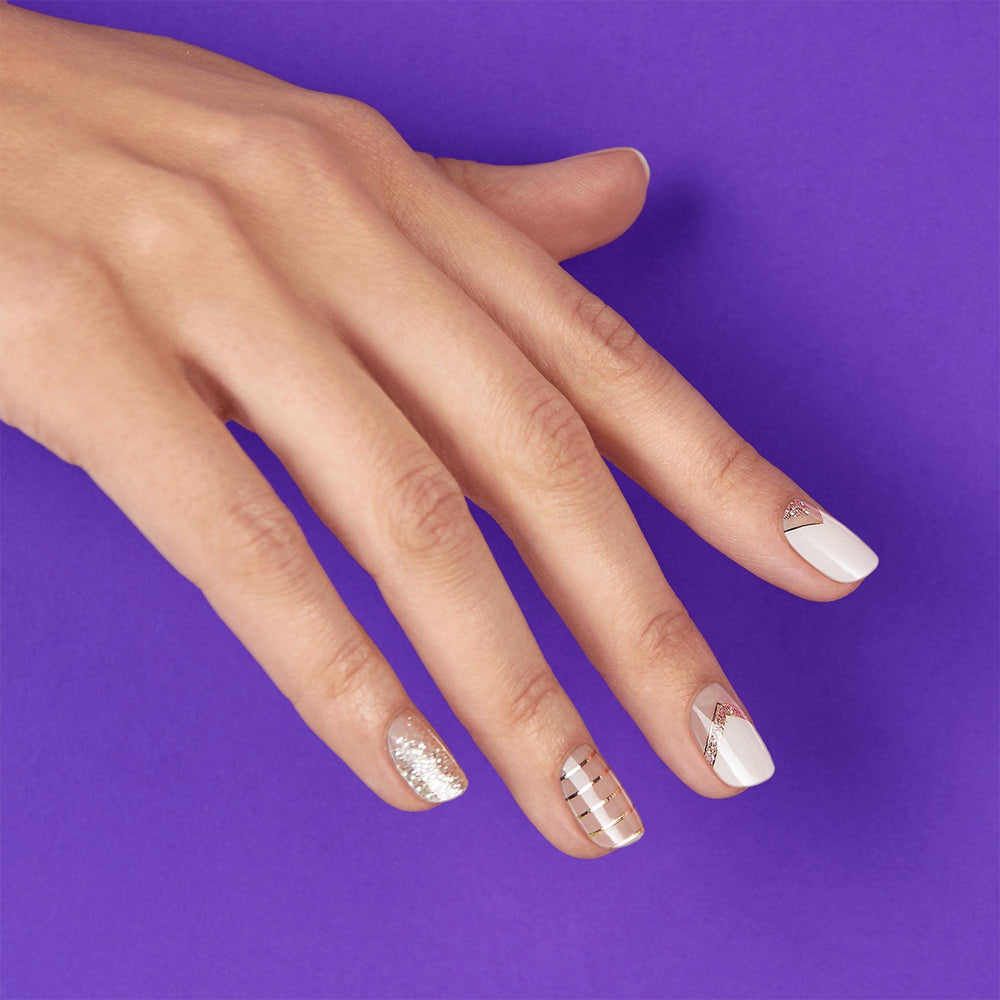 Demonstration of easy application and removal with prep pad and file